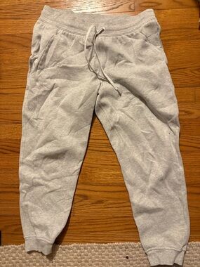 Lululemon Scuba Light Gray Sweatpants